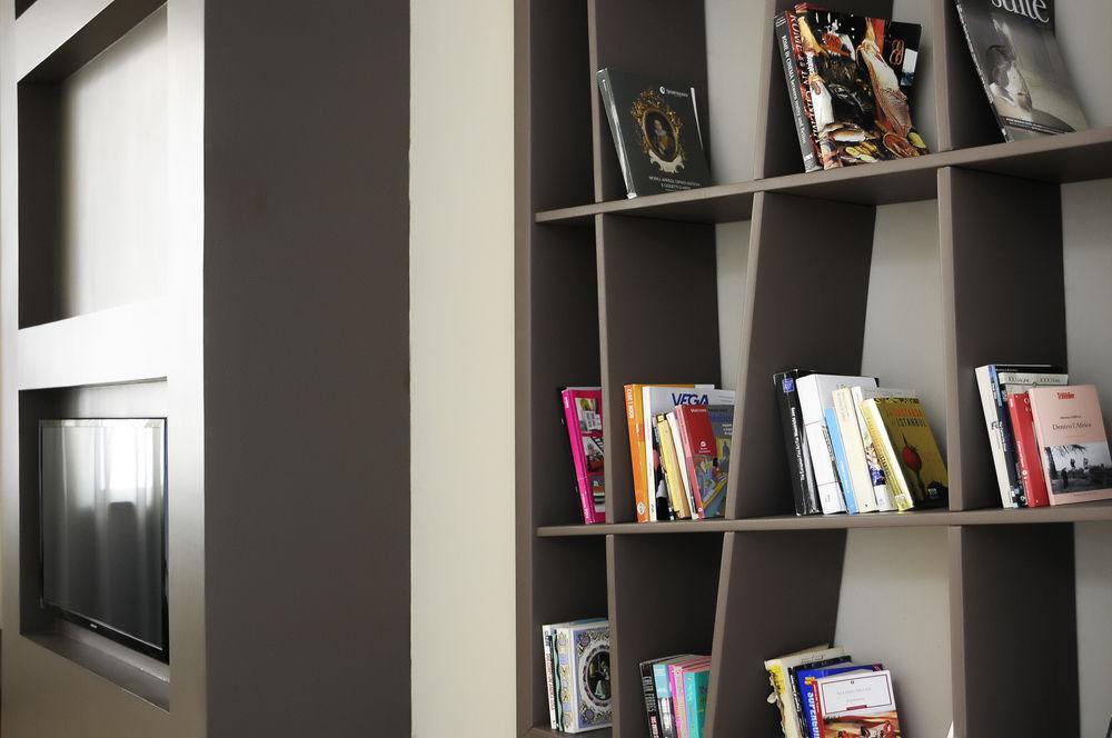 Rolling Hotel Casoria Dış mekan fotoğraf