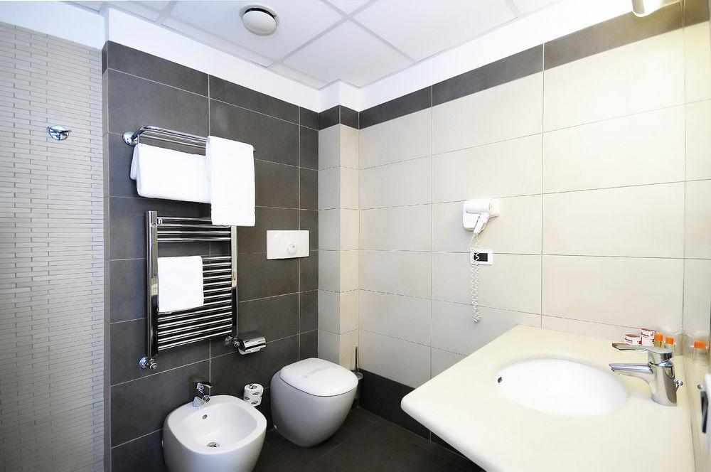 Rolling Hotel Casoria Dış mekan fotoğraf